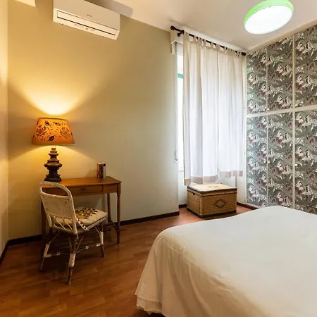 Un Posto Al Centro * Naples